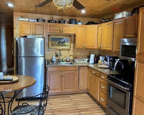 bullock-116-cabin-kitchen